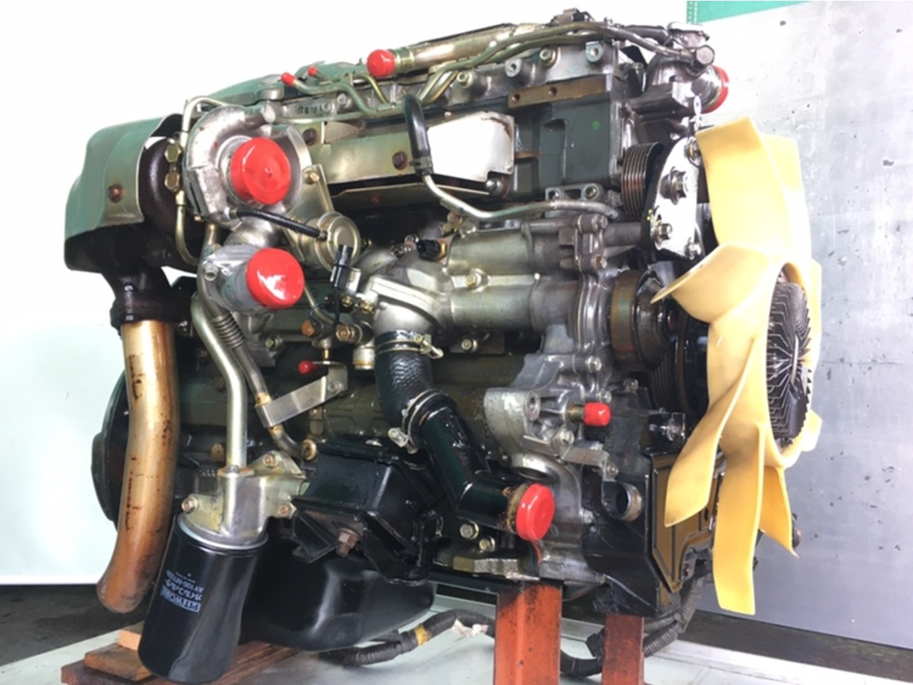 生産停止キャンター PA-FE70DB エンジン 4M50-2AT3 [ZNo:02012600] 135451 その他
