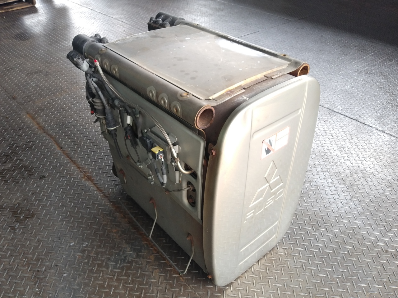 中古 三菱ふそう マフラー (DPF/DPD/DPR) H27年【ストックNo.8