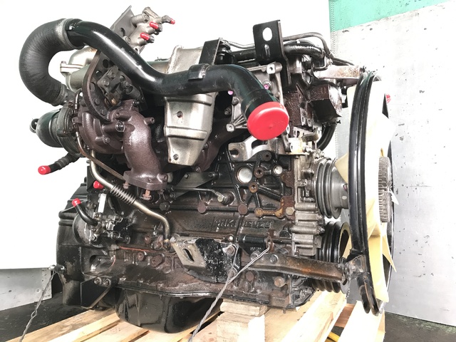 いすゞ エンジン H18年 ADG-FRR90K3S