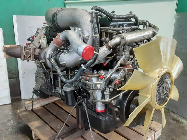 日産UD エンジン H18年 ADG-CD4YA