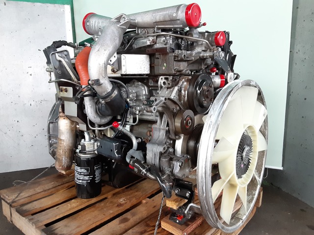 三菱ふそう エンジン H23年 PDG-FK71R