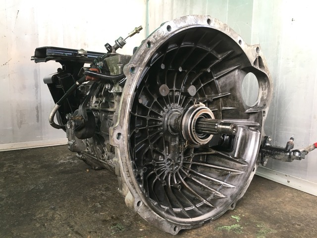 6速マニュアルミッション H16年 Kr いすゞエルフ Myy6p 292千 デュアルモード付 ストックno 2 中古トラックの栗山自動車工業