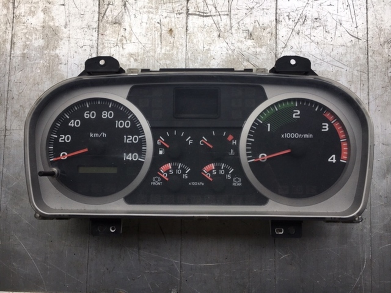中古 日野 スピードメーター H22年【ストックNo.6-32600】 | 中古