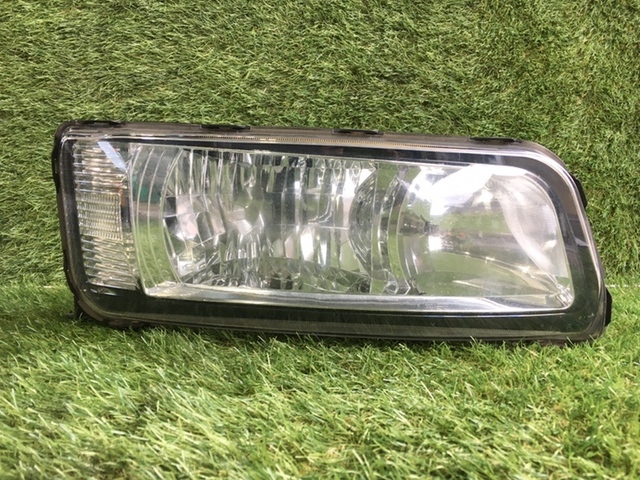 中古 三菱ふそう ヘッドライト右 H23年【ストックNo.6-37529】 | 中古