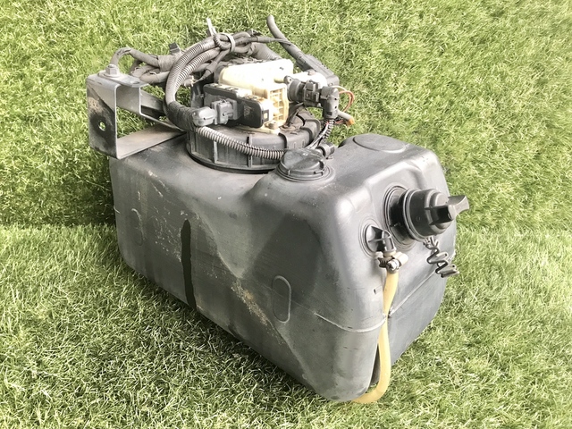 日野 外装品 H22年 BDG-XZU508Y