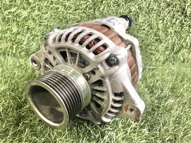 中古 いすゞ オルタネーター (ダイナモ/ジェネレーター) H30年