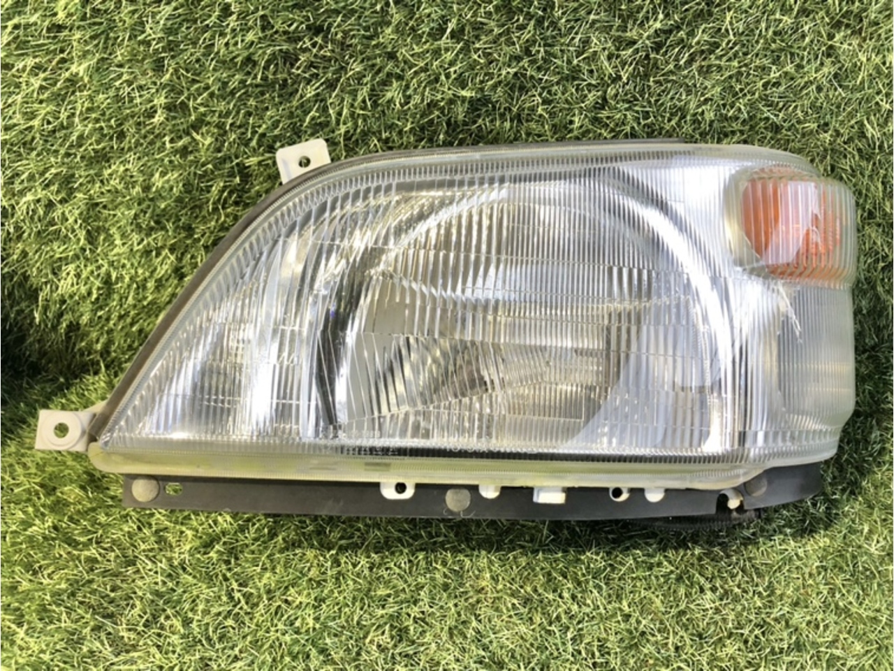 中古 日野 ヘッドライト左 H24年【ストックNo.6-44533】 | 中古