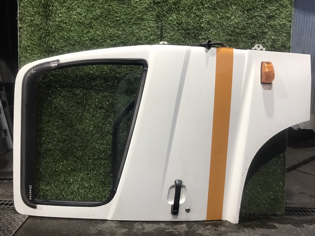 日野 外装品 H22年 BDG-XZU508Y