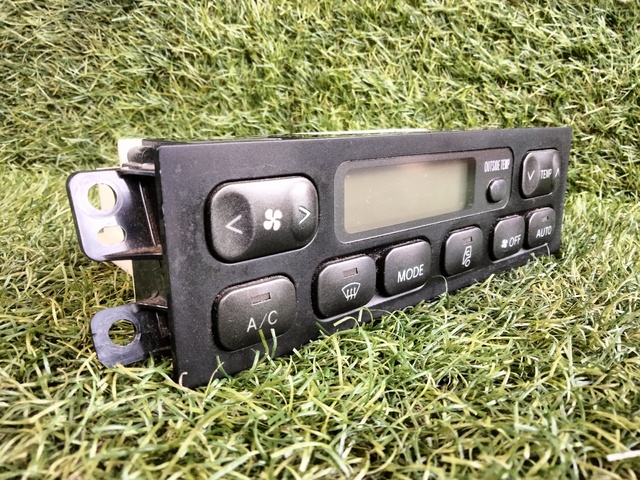 日野 外装品 H22年 BDG-XZU508Y