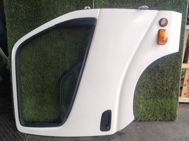 日野 外装品 H22年 BDG-XZU508Y