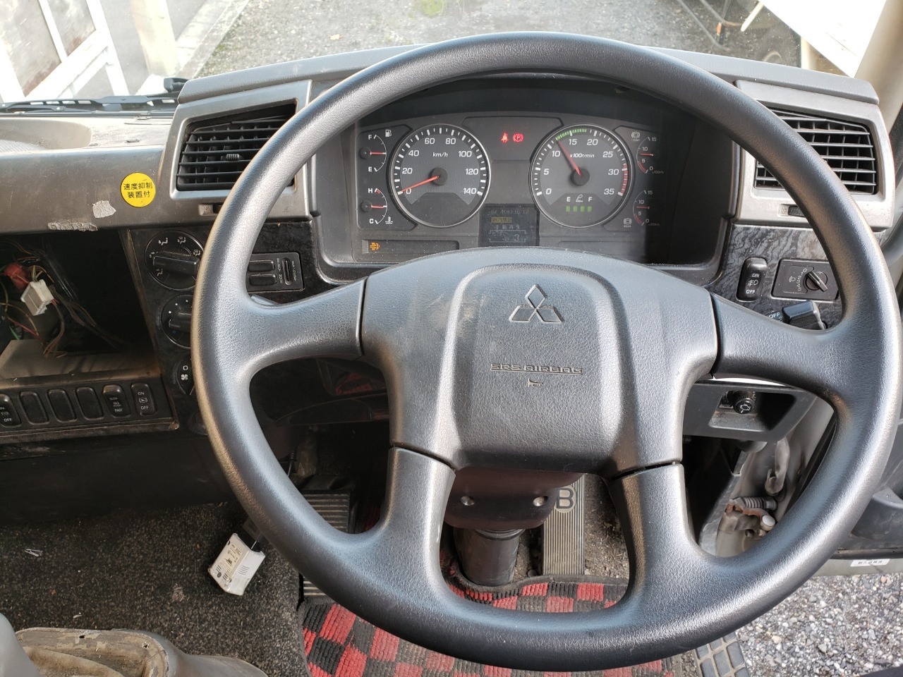 三菱ふそう キャビン H24年 LKG-FK62FZ