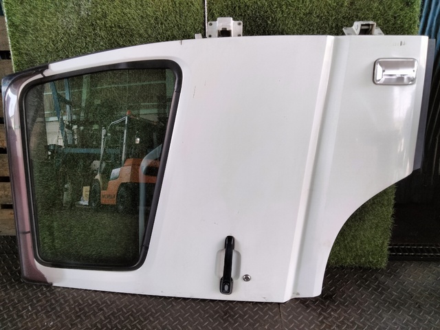 日野 外装品 H22年 BDG-XZU508Y