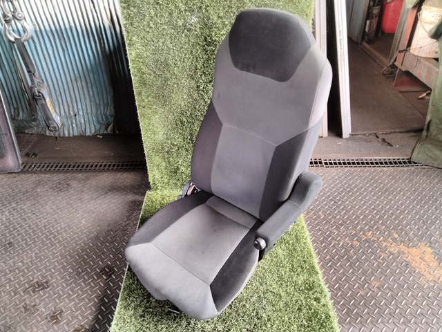 日野 外装品 H22年 BDG-XZU508Y
