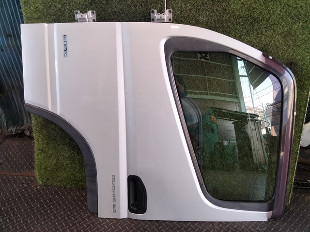 日野 外装品 H22年 BDG-XZU508Y