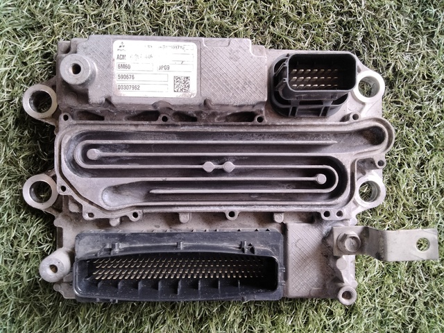 日野 外装品 H22年 BDG-XZU508Y