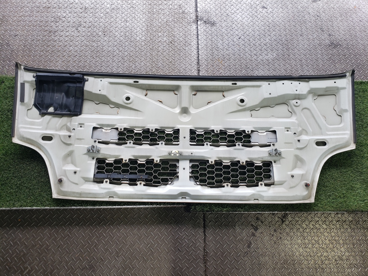 三菱ふそう 外装品 H25年 QKG-FS54VZ