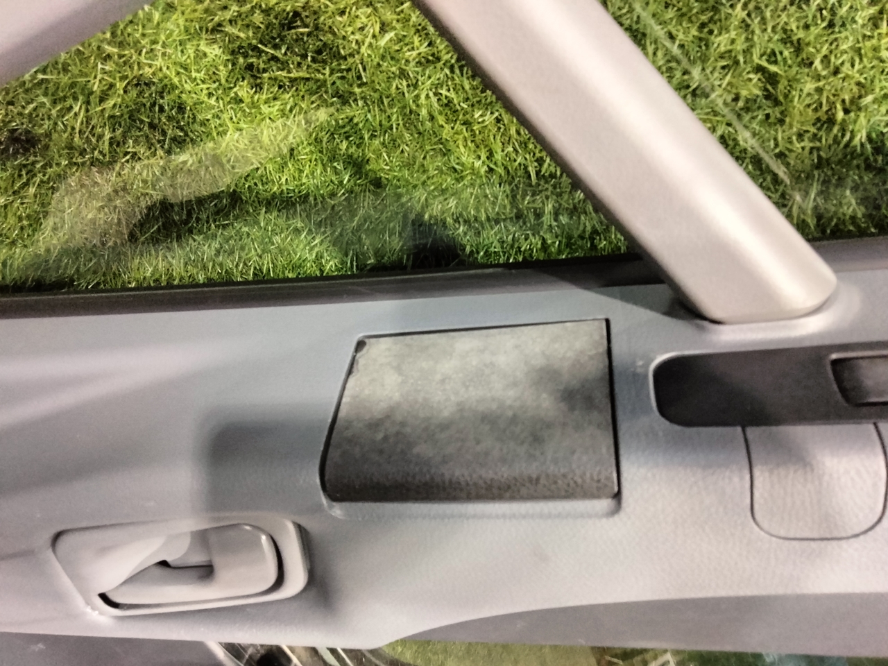 三菱ふそう 外装品 H26年 TKG-FK61F