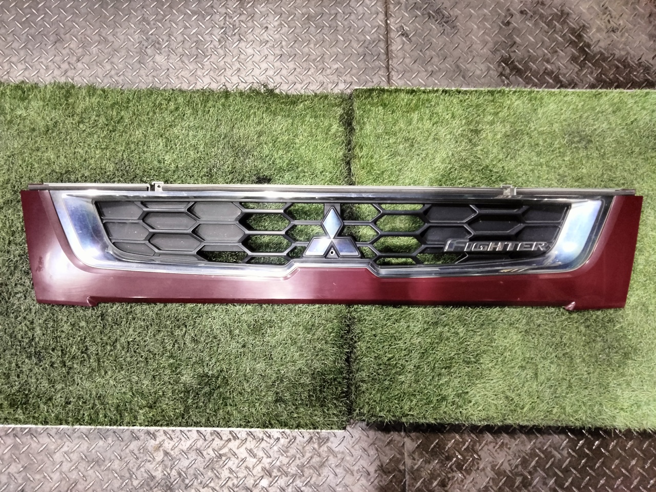 三菱ふそう 外装品 H26年 TKG-FK61F