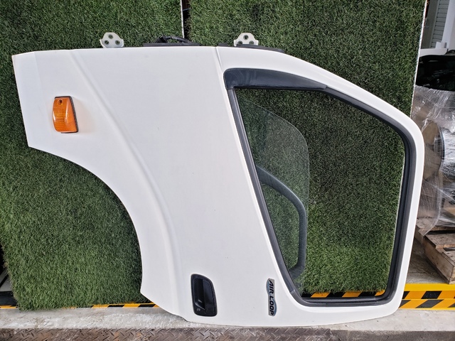 日野 外装品 H22年 BDG-XZU508Y