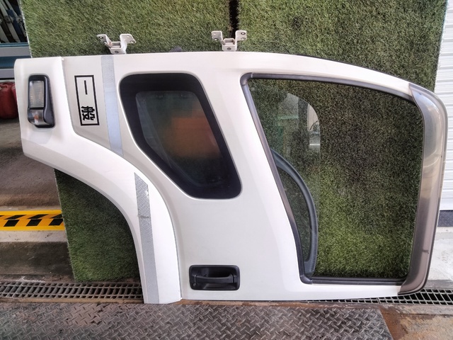 日野 外装品 H22年 BDG-XZU508Y