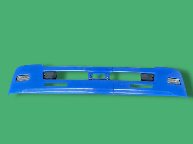 車種不明 トラック用？ フロントバンパー エアロ ブルー 中古 現状品 中古トラック部品 フロントバンパー いすゞ フォワード | 中古トラック