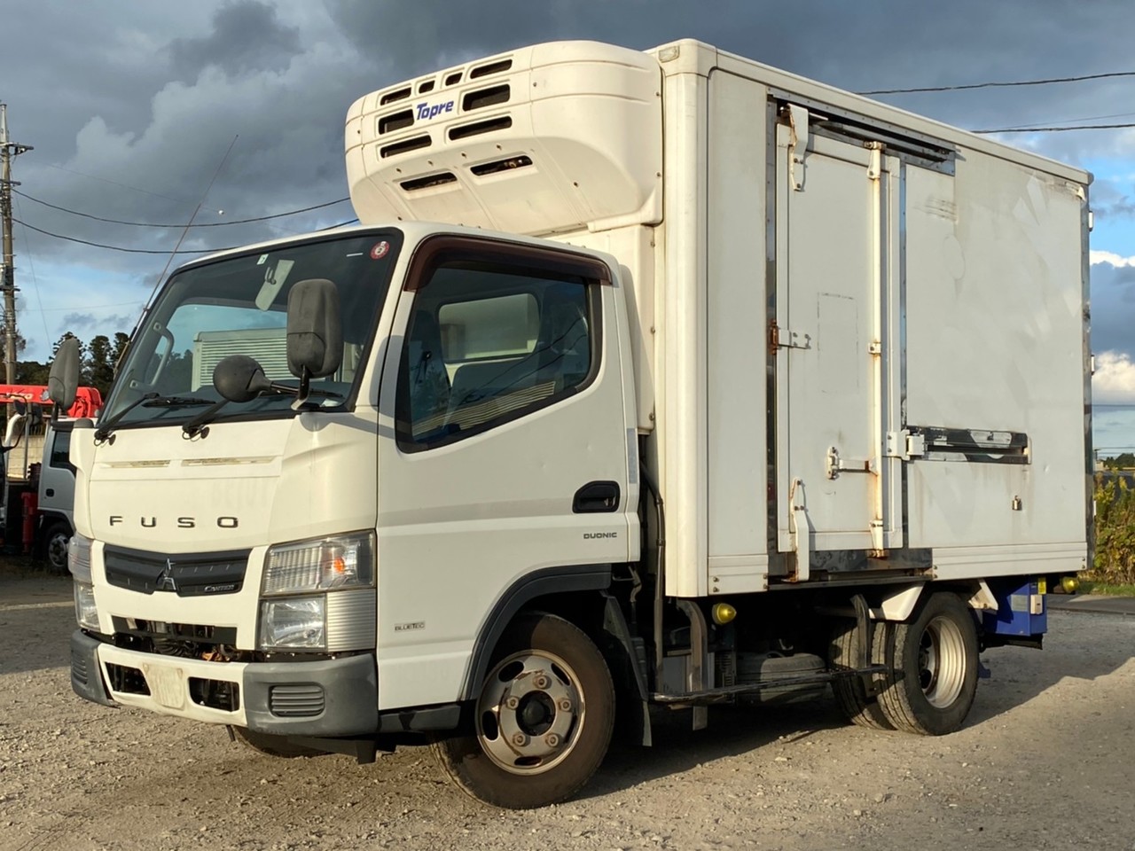 中古 三菱ふそう 冷蔵冷凍車 ２トン H24年 Tkg Fba ストックno 3 安さ世界一に挑戦 中古トラックのワンプラストア