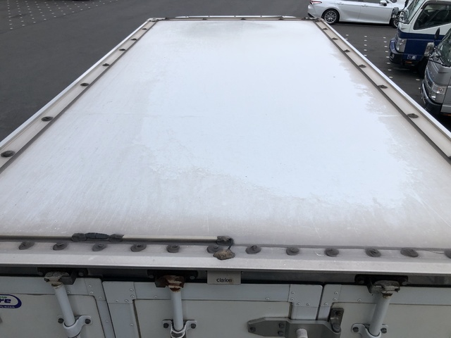 中古 三菱ふそう 冷凍冷蔵バン 2トン(小型) H29年 TPG-FBA20の外装