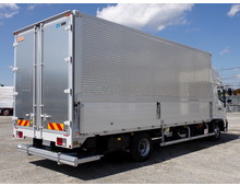 中古 日野 ウイング ４トン(中型) R5年 2PG-FD2ABG リア写真