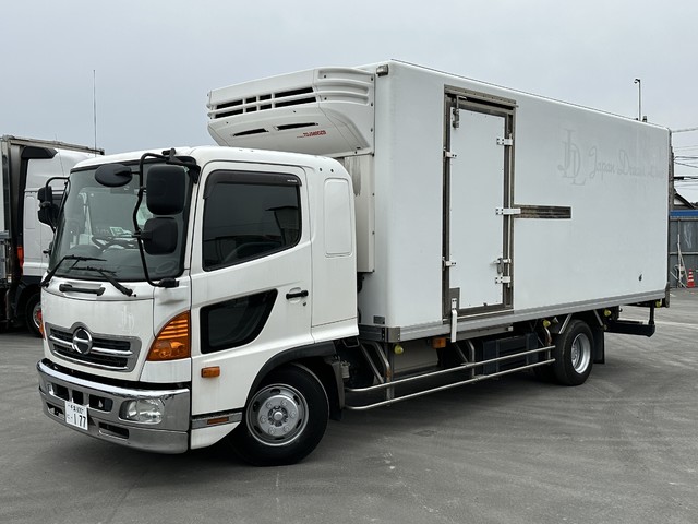 【近日入庫予定】 冷凍バン 菱重低温 5800標準幅 キーストン床 ジョルダー2列 サイド扉 スタンバイ付き 板バネ 日野レンジャー 240高馬力 6速マニュアル 車検付き