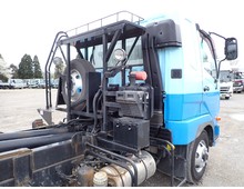 中古 三菱ふそう アームロール ４トン(中型) H29年 TKG-FK61F 室内写真