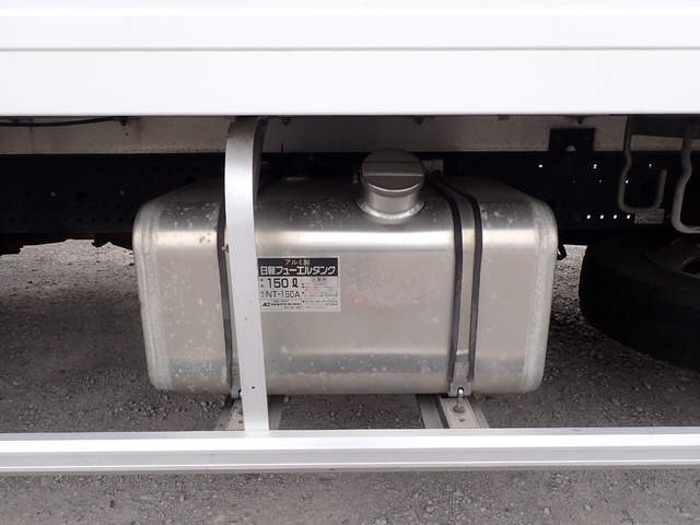 中古 いすゞ 冷凍バン 4トン(中型) H26年 TKG-FRR90S1改の外装