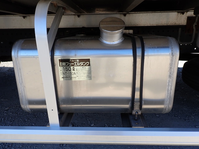 中古 【275万円】いすゞ 冷凍バン 4トン(中型) H28年 TKG-FRR90S1の外装