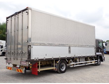 中古 いすゞ 冷蔵冷凍ウイング ４トン(中型) H29年 TKG-FRR90T2 リア写真