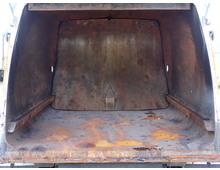 中古 いすゞ パッカー ２トン(小型) H28年 TPG-NMR85AN 室内写真