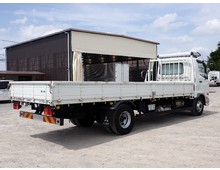 中古 三菱ふそう 平ボディー ４トン(中型) H29年 2KG-FK71F リア写真