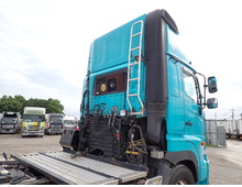 中古 日野 トレーラーヘッド (トラクターヘッド) 大型 R1年 2PG-SH1EDGG 室内写真