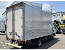 中古 いすゞ バン ２トン(小型) R3年 2RG-NLR88AN リア写真