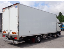 中古 日野 冷蔵冷凍バン ４トン(中型) H28年 TKG-FD7JLAG リア写真