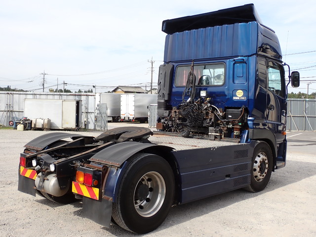 中古 日産UD トレーラーヘッド (トラクターヘッド) 大型 H28年【ストックNo.7-76962】 | 中古 トラック販売/買取/レンタルの栗山自動車グループ