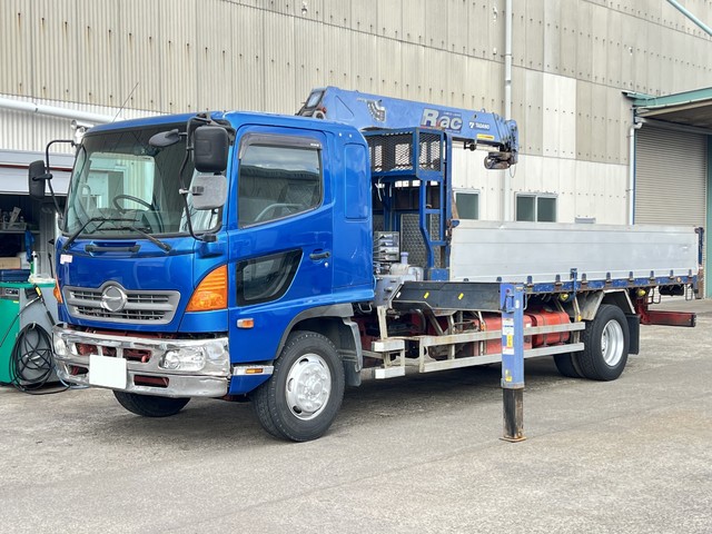 増トン　4段クレーン付き平ボデー