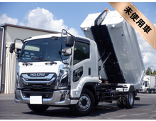 【未使用車】 R7年 現行型フォワード 増トン（積載8ｔ） 新明和製アームロール ツインホイスト コンテナ付き 6速マニュアル