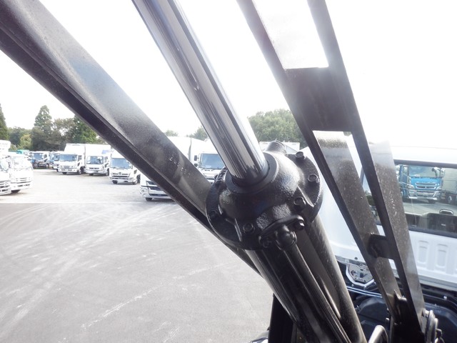 中古 いすゞ ダンプ 大型 R6年 2RG-CXZ77DTの内装