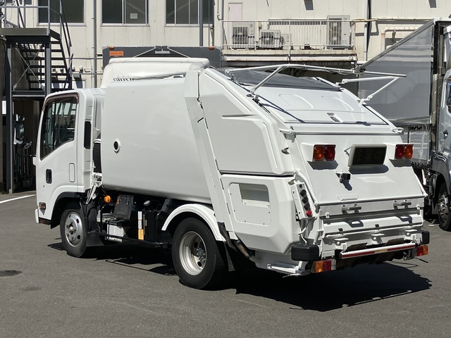 中古 【550万円】いすゞ パッカー車（塵芥車・ゴミ収集車） 2トン(小型) H28年 TPG-NMR85ANの外装