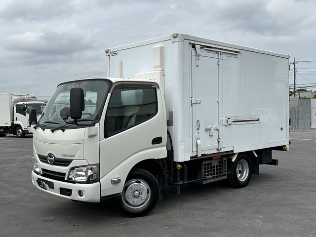 【近日入庫予定】 車両総重量5t未満新免許対応 H30年 東プレ-30℃設定 標準ショート 冷凍バン デュトロ 左サイド扉 5MT ステンレス床 リア3枚扉 8月迄車検付
