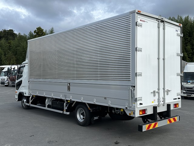 中古 【1078万円】三菱ふそう ウイング 4トン(中型) R7年 2KG-FK65Fの外装