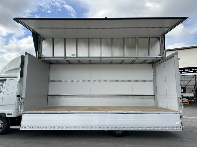 中古 【1078万円】三菱ふそう ウイング 4トン(中型) R7年 2KG-FK65Fの外装