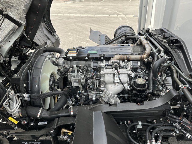 中古 【1078万円】三菱ふそう ウイング 4トン(中型) R7年 2KG-FK65Fの部品