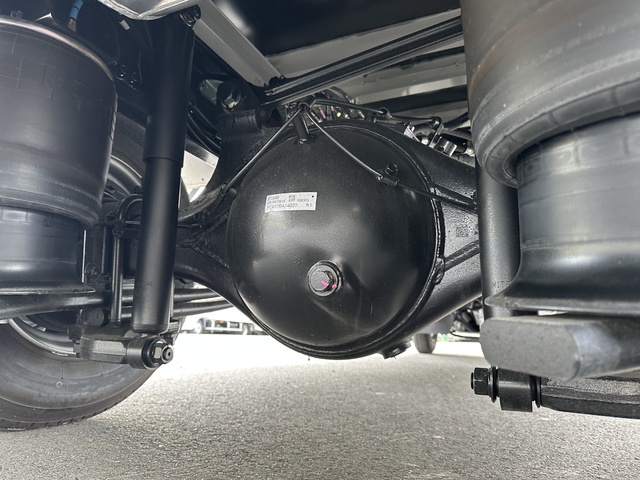 中古 【1078万円】三菱ふそう ウイング 4トン(中型) R7年 2KG-FK65Fの部品