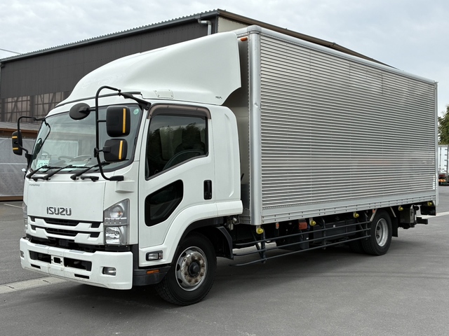 【近日入庫予定】 R1年 跳上パワーゲート付き 増トン（積載7ｔ） アルミバン 6200ワイド リアエアサス 内高246cm 6速マニュアル いすゞフォワード