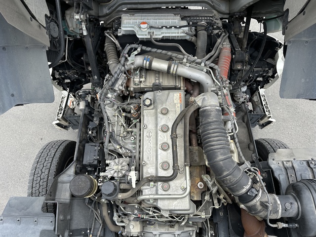 中古 日野 ウイング 大型 R3年 2DG-FW1AHGの部品